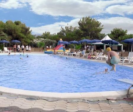 Vela Club Hotel & Appartamenti Rodi Garganico Εξωτερικό φωτογραφία